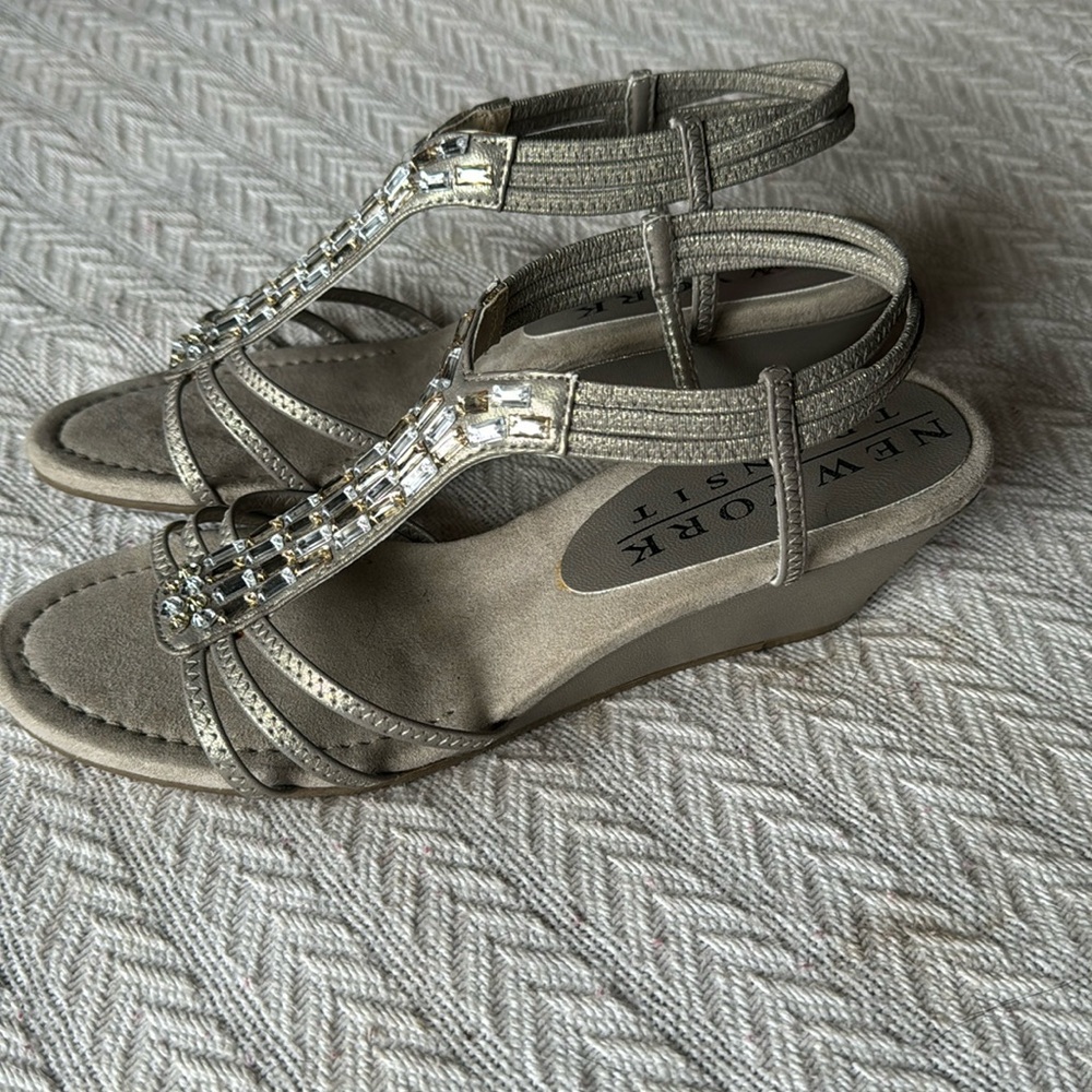 New York Transit high Heels. Selling because it doesn’t fit me. Never worn!